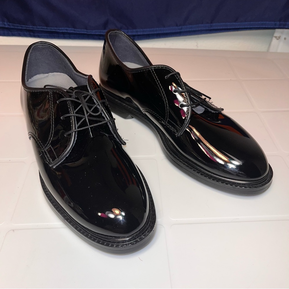 CAPPS Men's Black High Gloss DRMO Military Uniform Dress Shoes Black size 8